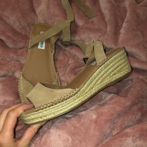 Steve Madden platform sandal